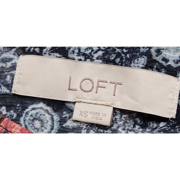 Loft Blue Pink Floral Pleated Bodice Button Up Top XS Lightweight Sheer Soft - Picture 6 of 7